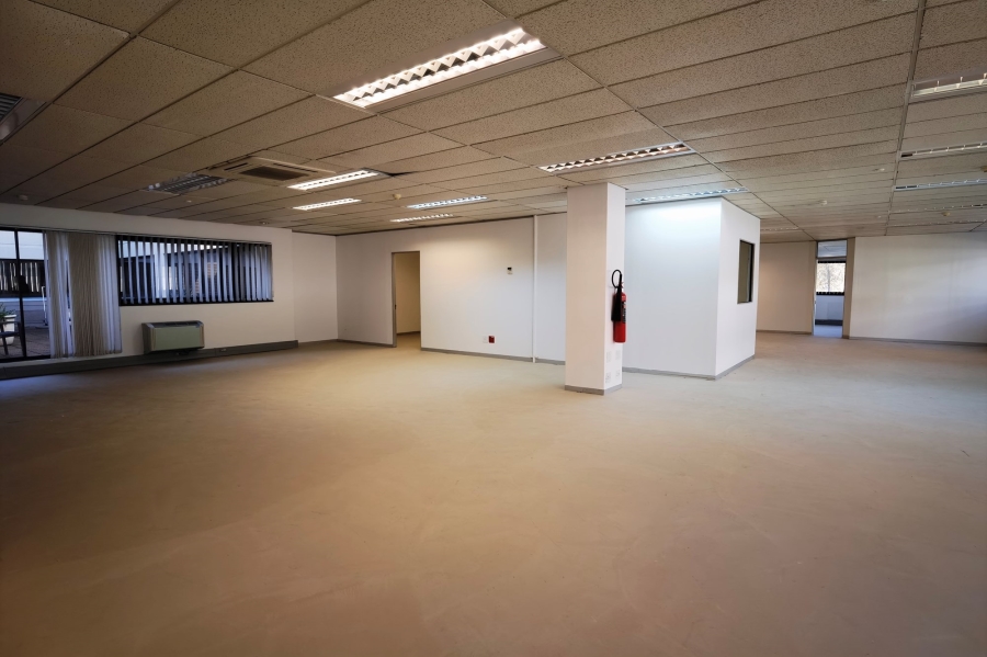 To Let commercial Property for Rent in Mowbray Western Cape